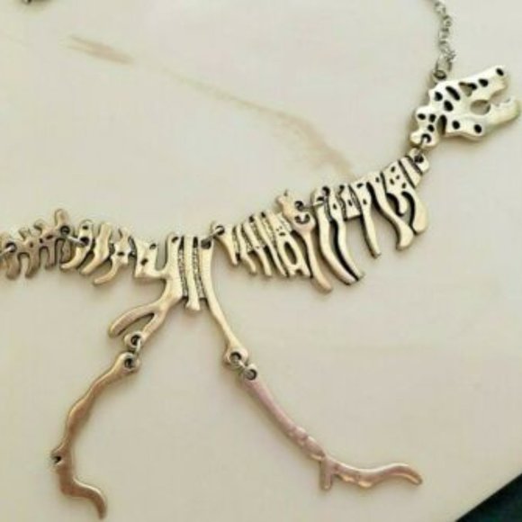 SILVER T-REX DINOSAUR NECKLACE-UNIQUE - Picture 4 of 5